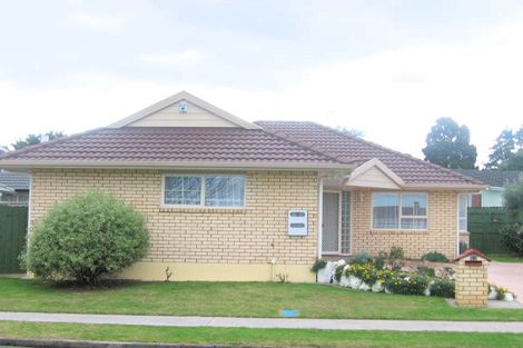 Photo of property in 1/10a Youngs Road, Papakura, 2110