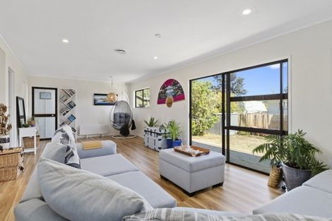 Photo of property in 1a Sunshine Rise, Raglan, 3225