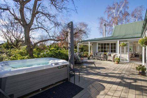 Photo of property in 42 Kayelene Place, Omokoroa, 3114