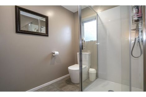 Photo of property in 70 Halstead Road, Pleasant Point, 7903