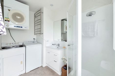 Photo of property in 12/53 The Avenue, Albany, Auckland, 0632