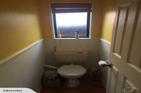 Photo of property in 8 Lacy Gate Place, Woodend, 7610