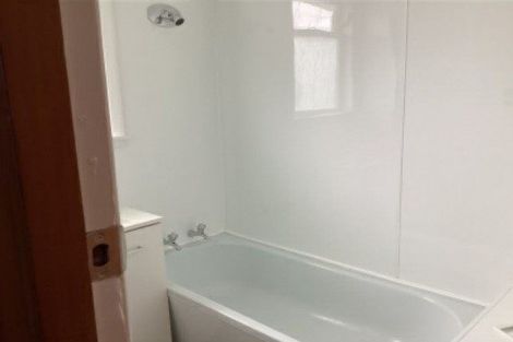 Photo of property in 6 Holland Crescent, Bulls, 4818