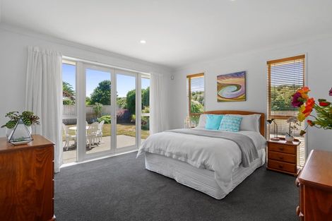 Photo of property in 22 Burr Street, Cambridge, 3434