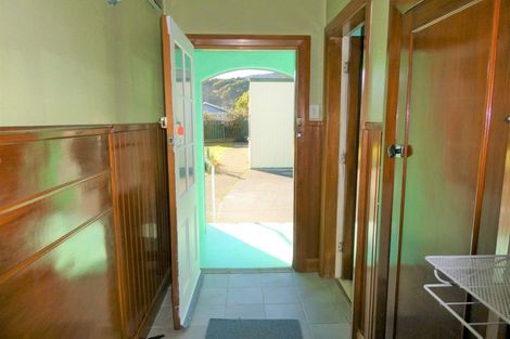 Photo of property in 105 Marlborough Street, Greymouth, 7805