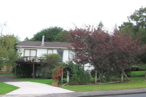 Photo of property in 2 Capricorn Place, Glen Eden, Auckland, 0602