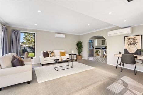 Photo of property in 14 Oldwood Street, Bishopdale, Christchurch, 8053