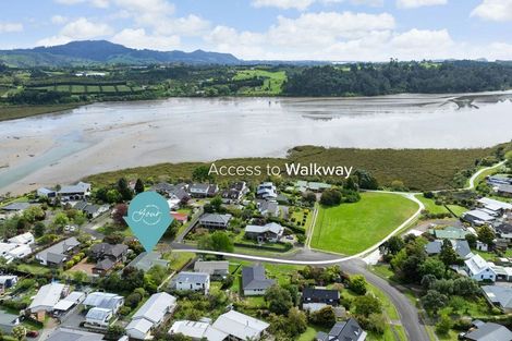 Photo of property in 45 Levley Lane, Katikati, 3129