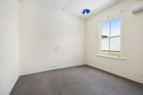Photo of property in 211 Aro Street, Aro Valley, Wellington, 6021