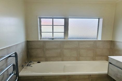 Photo of property in 273 Hills Road, Mairehau, Christchurch, 8013