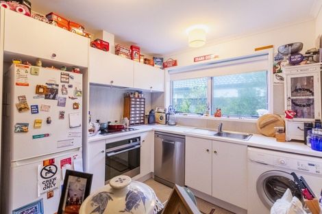 Photo of property in 7 Aparima Place, Awatoto, Napier, 4110