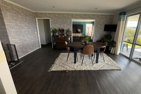 Photo of property in 15 Katania Heights, Brightwater, 7022