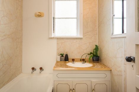 Photo of property in 236 Blenheim Road, Riccarton, Christchurch, 8041