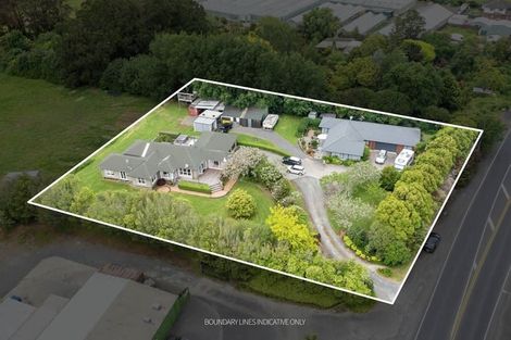 Photo of property in 522 Great South Road, Rosehill, Papakura, 2113