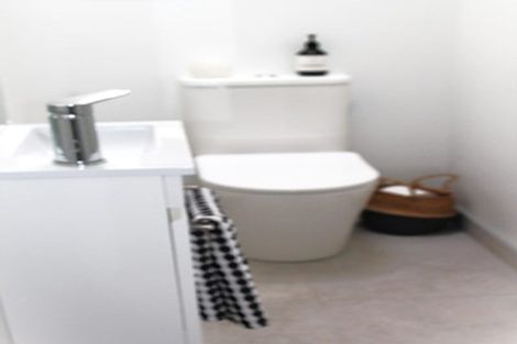 Photo of property in 4 Linklater Avenue, Bellevue, Tauranga, 3110