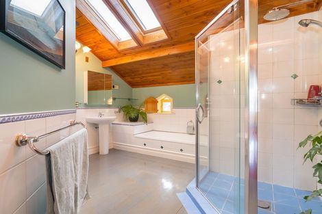 Photo of property in 101 Moana Crescent, Musselburgh, Dunedin, 9013