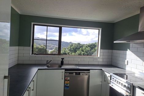 Photo of property in 67ab Thurleigh Grove, Karori, Wellington, 6012