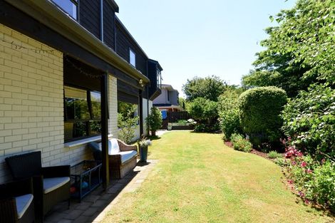 Photo of property in 28 Cooper Place, Chedworth, Hamilton, 3210