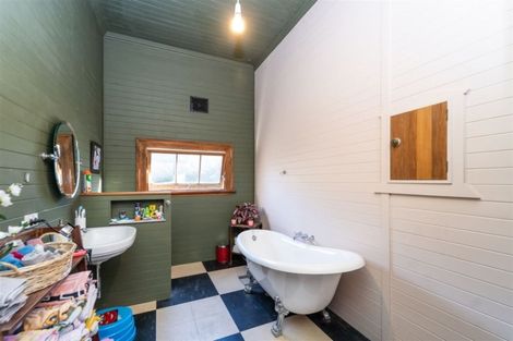 Photo of property in 49 Upper Plain Road, Masterton, 5810