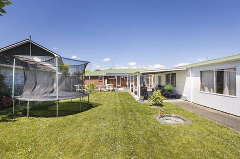 Photo of property in 21 Lockhart Avenue, Milson, Palmerston North, 4414