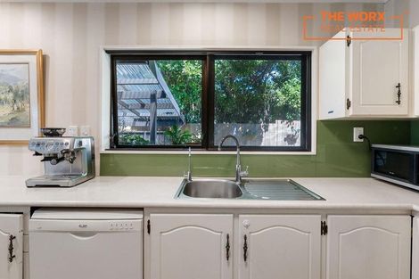 Photo of property in 2/13 Butterworth Avenue, Opaheke, Papakura, 2113