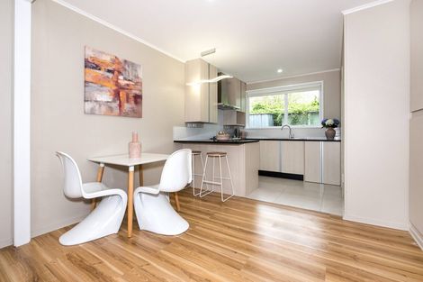 Photo of property in 1/1 Pine Street, New Lynn, Auckland, 0600