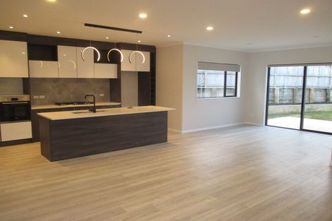 Photo of property in 1 Waikaka Place, Rototuna North, Hamilton, 3210