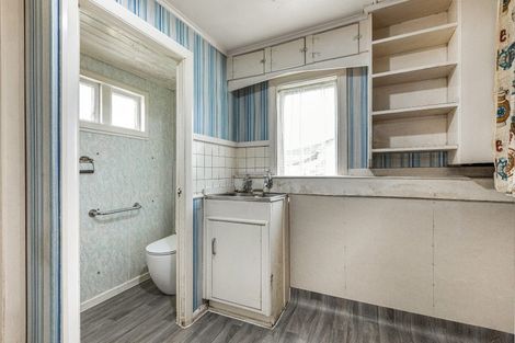 Photo of property in 97 Seddon Street, Pukekohe, 2120