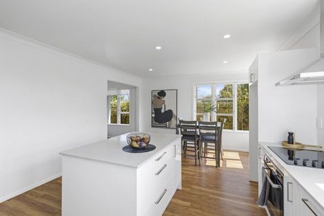 Photo of property in 162 Queen Street West, Levin, 5510