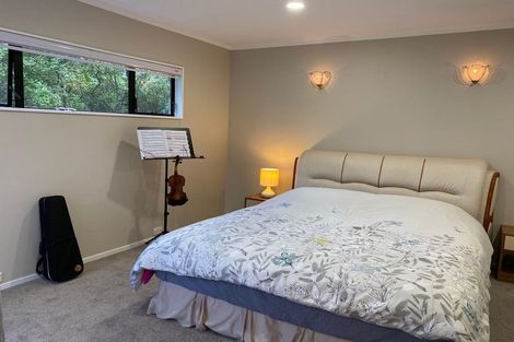 Photo of property in 18 Konini Road, Titirangi, Auckland, 0604