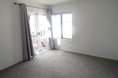 Photo of property in 342a Royal Road, Massey, Auckland, 0614