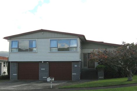 Photo of property in 24 Holyoake Crescent, Avalon, Lower Hutt, 5011