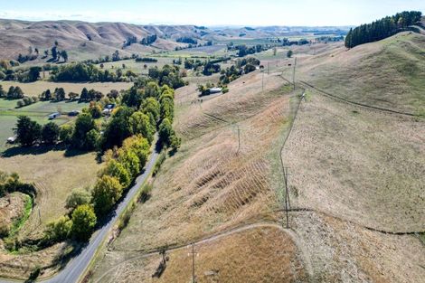 Photo of property in 727 Valley Road, Raukawa, Hastings, 4174