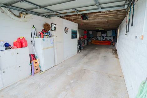 Photo of property in 3 Hepper Street, New Lynn, Auckland, 0600