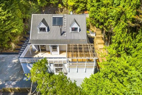 Photo of property in 122 Plateau Road, Te Marua, Upper Hutt, 5018