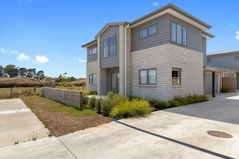 Photo of property in 1/46 North Ridge Drive, Rototuna North, Hamilton, 3281