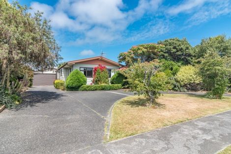 Photo of property in 40 Belvedere Avenue, Waikanae, 5036