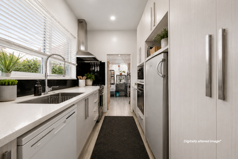 Photo of property in 69 Ferguson Street, Manurewa East, Auckland, 2102