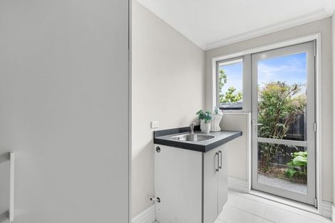 Photo of property in 24 Date Crescent, Aidanfield, Christchurch, 8025