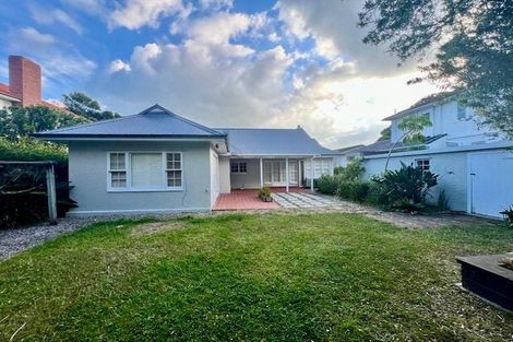 Photo of property in 232 Lake Road, Hauraki, Auckland, 0622