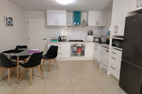 Photo of property in 15a Matata Street, Blockhouse Bay, Auckland, 0600