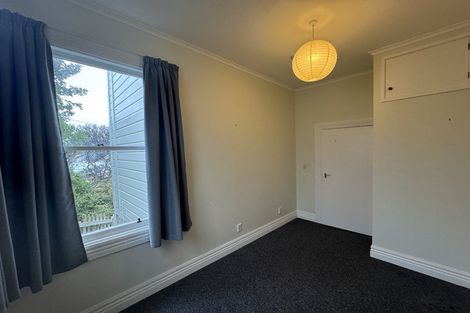 Photo of property in 27 Shannon Street, Mount Victoria, Wellington, 6011