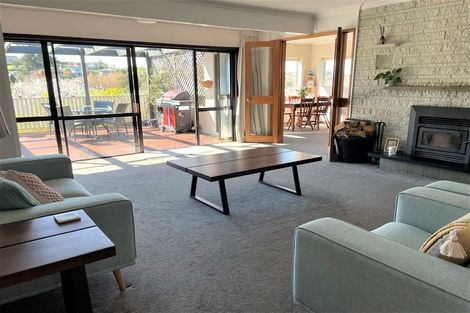 Photo of property in 90 Douglas Street, Highfield, Timaru, 7910