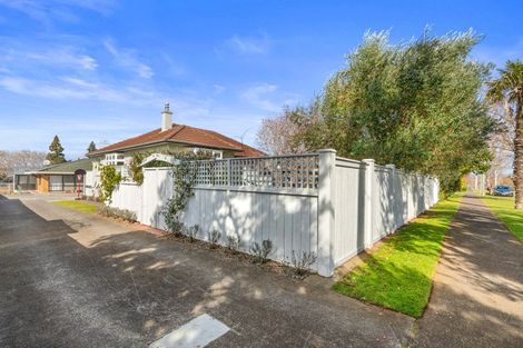 Photo of property in 142 Edgecumbe Road, Tauranga South, Tauranga, 3112