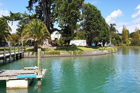 Photo of property in 2 Duck Creek Road, Stillwater, Silverdale, 0993