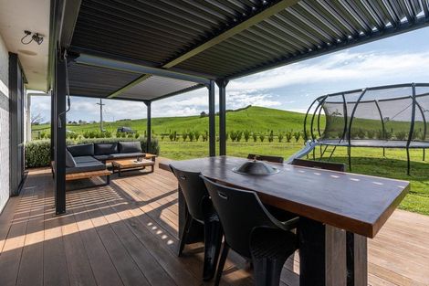 Photo of property in 133 Robson Road, Ngahinapouri, Hamilton, 3290