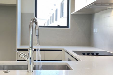 Photo of property in 27 Whiteywood Street, Westgate, 0814