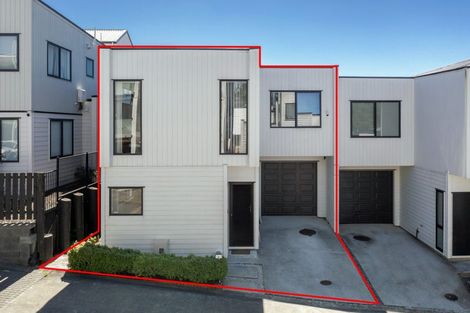 Photo of property in 42 Waihou Crescent, Albany Heights, Auckland, 0632