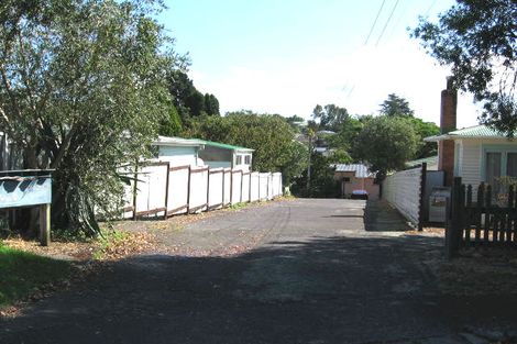 Photo of property in 10a Blease Street, New Lynn, Auckland, 0600
