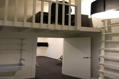 Photo of property in 124 Aro Street, Aro Valley, Wellington, 6021